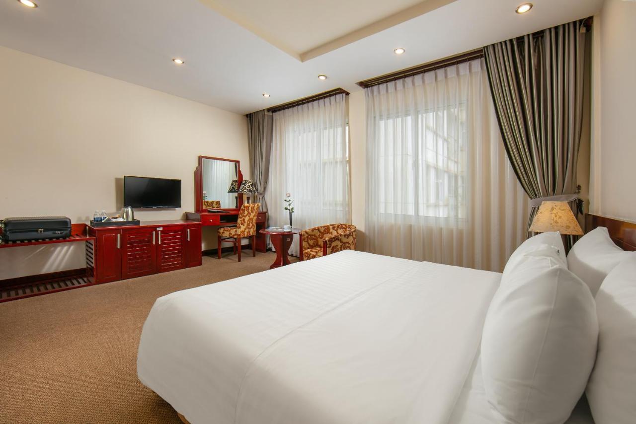 A25 Hotel - 705 Lac Long Quan ハノイ市 エクステリア 写真
