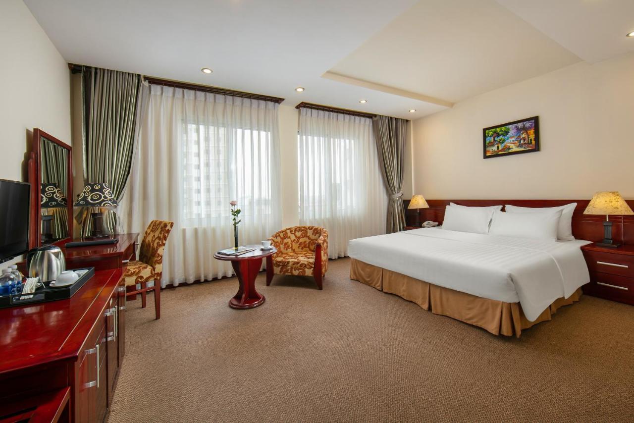 A25 Hotel - 705 Lac Long Quan ハノイ市 エクステリア 写真