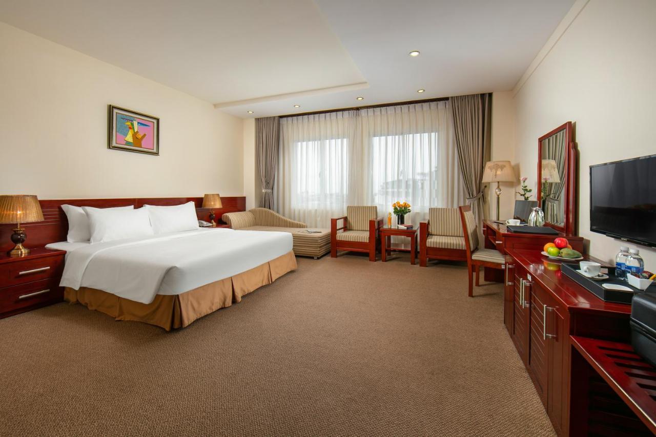 A25 Hotel - 705 Lac Long Quan ハノイ市 エクステリア 写真