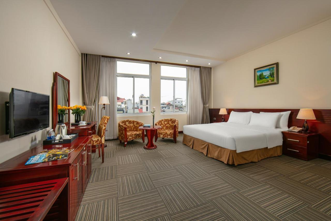 A25 Hotel - 705 Lac Long Quan ハノイ市 エクステリア 写真